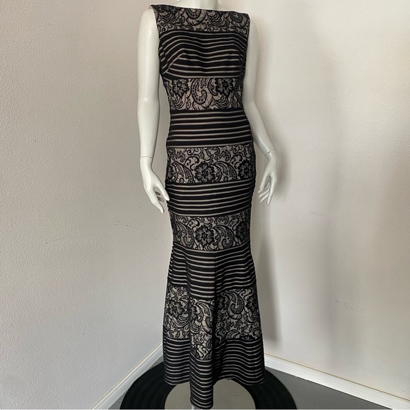 Striped Lace Sleeveless Tumpet Gown - Picture 3 of 13